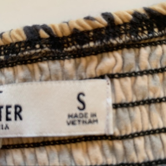 Hollister Cheetah Print Racerback - Picture 6 of 6